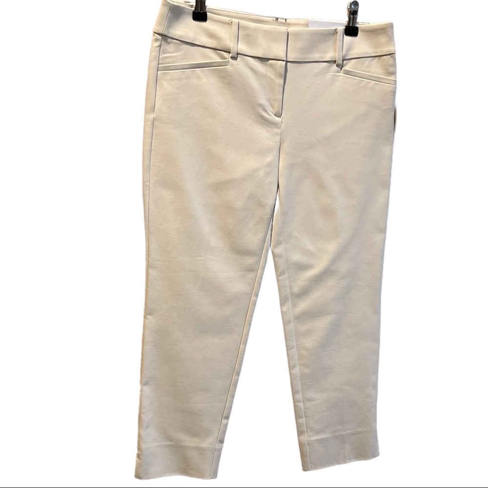 Loft The Riviera Cropped Pants. Size 4P. Light tan. NWT